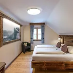 فندق مبيت وإفطار Landgasthof & Restaurant Batzenhaeusl 3*