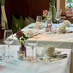 فندق مبيت وإفطار Landgasthof & Restaurant Batzenhaeusl