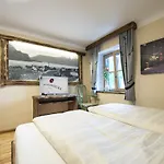 Landgasthof & Restaurant Batzenhaeusl Bed and Breakfast Sankt Gilgen