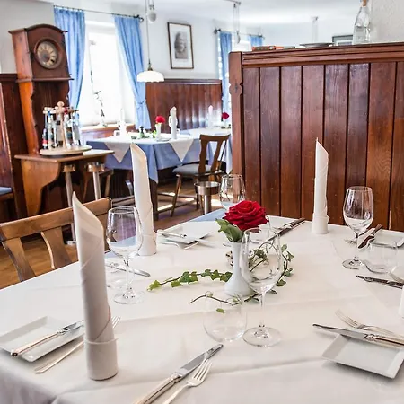 Landgasthof & Restaurant Batzenhaeusl 3* Sankt Gilgen