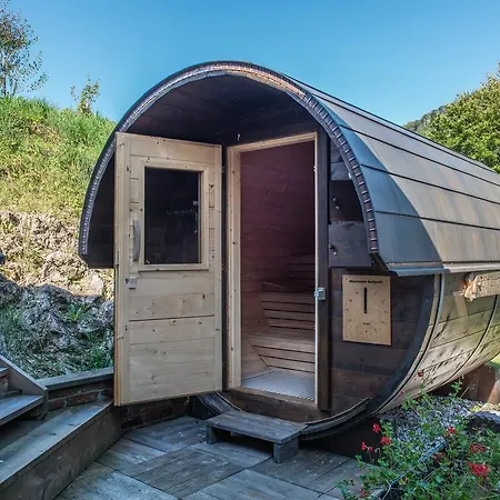 Landgasthof & Restaurant Batzenhaeusl 3*