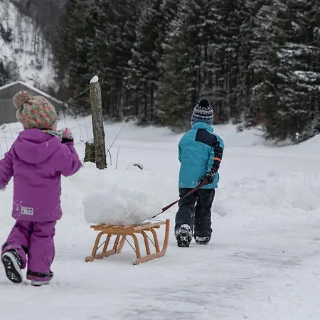 Landgasthof & Restaurant Batzenhaeusl Bed & Breakfast