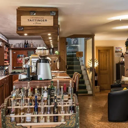 Bed & Breakfast Landgasthof & Restaurant Batzenhaeusl 3*