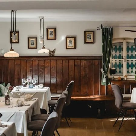 Landgasthof & Restaurant Batzenhausl Отель типа 