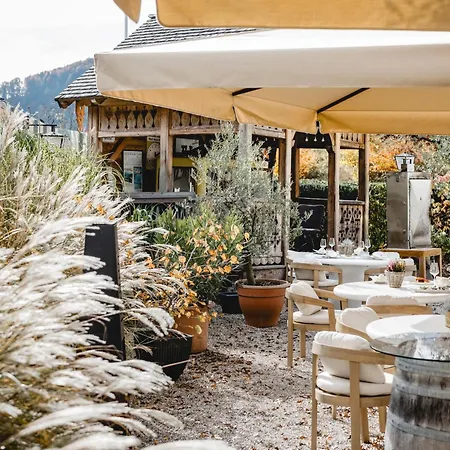 Landgasthof & Restaurant Batzenhaeusl 3*