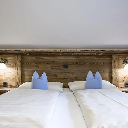 Landgasthof & Restaurant Batzenhaeusl 3*