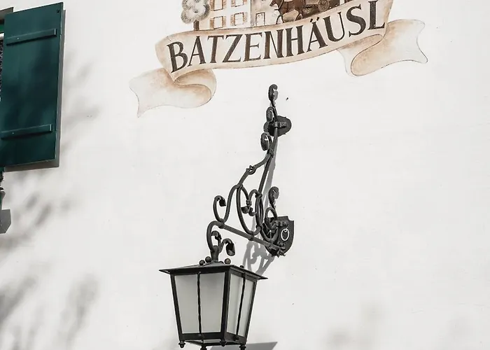 Landgasthof & Restaurant Batzenhausl Санкт Гильген